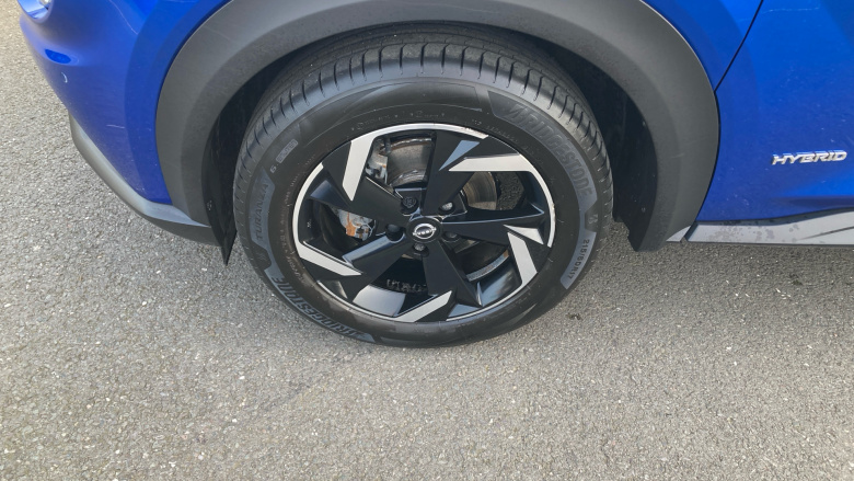 Nissan Juke 1.6 Hybrid N-Connecta 5dr Auto Hybrid Hatchback